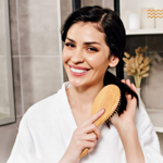 Bambusový kartáč (25 × 8 cm)